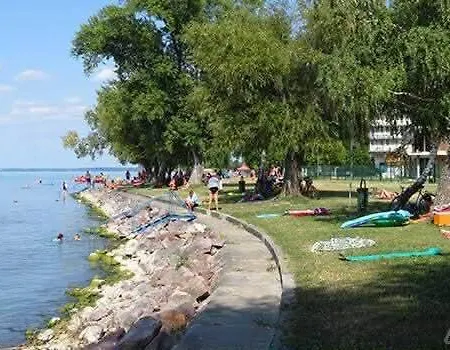 Panorama *